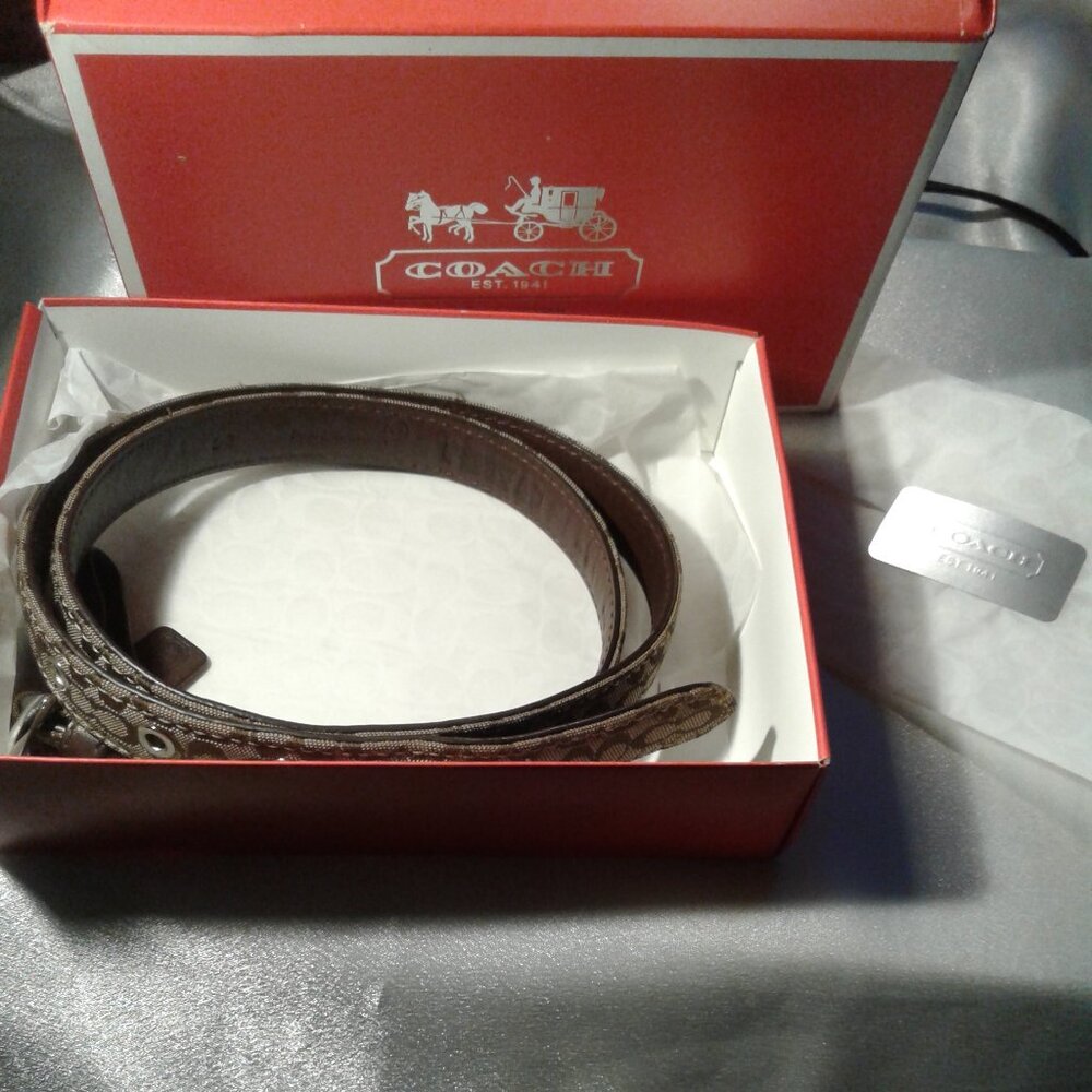 Coach Signature Women's Tan/Brown Women's Skinny Belt